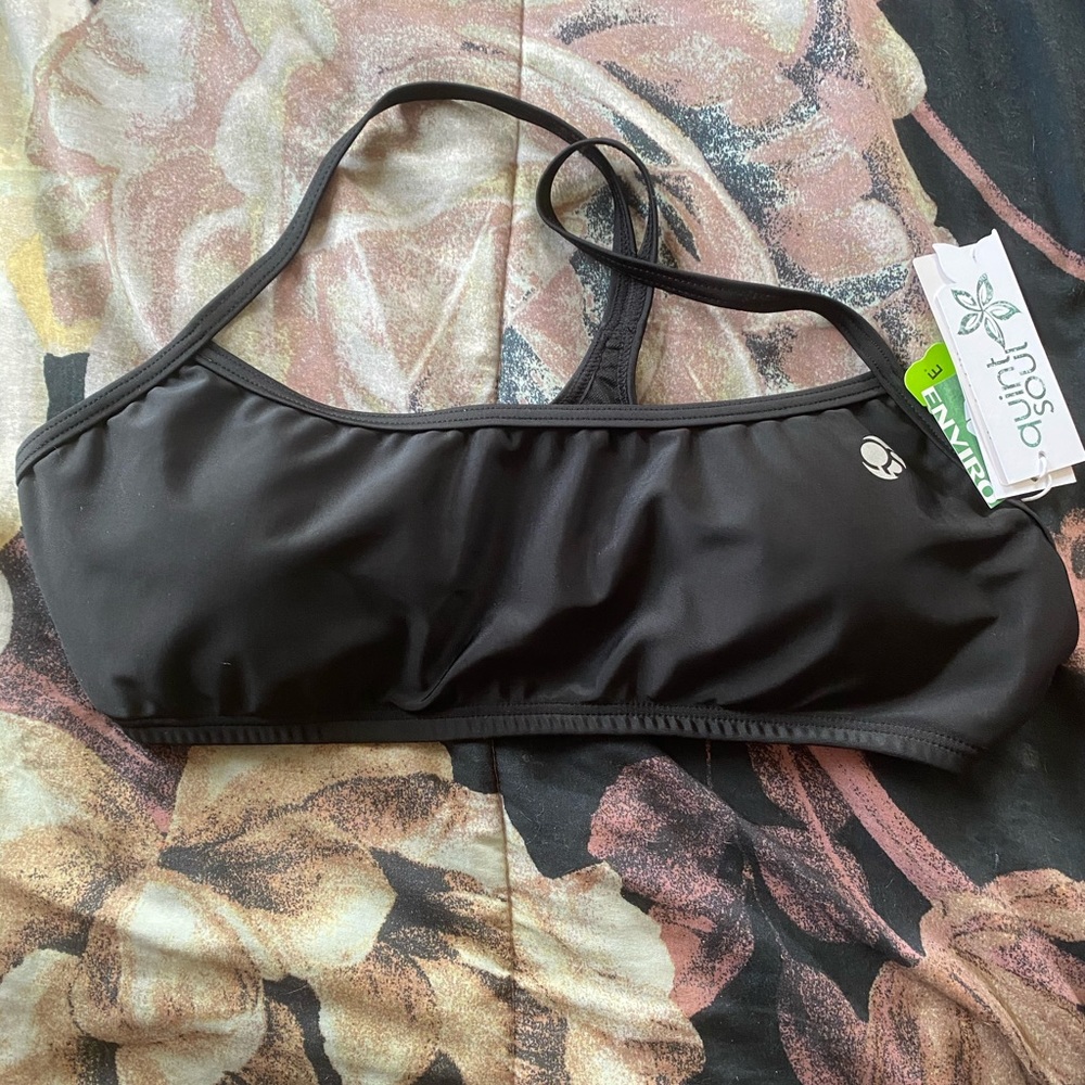 Quint soul bikini top size large new !